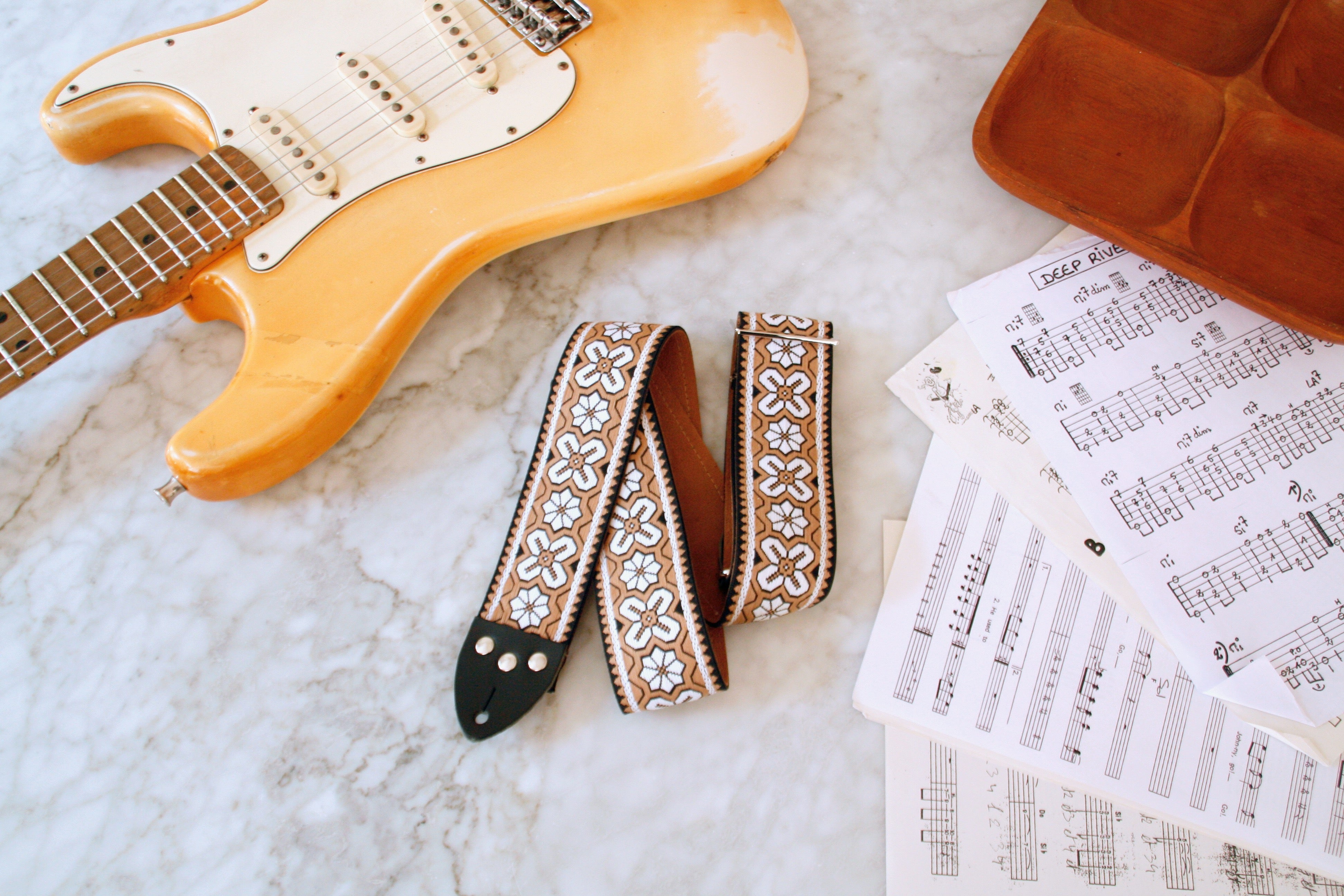 Beige Norwich Guitar/Bass Hippie Strap