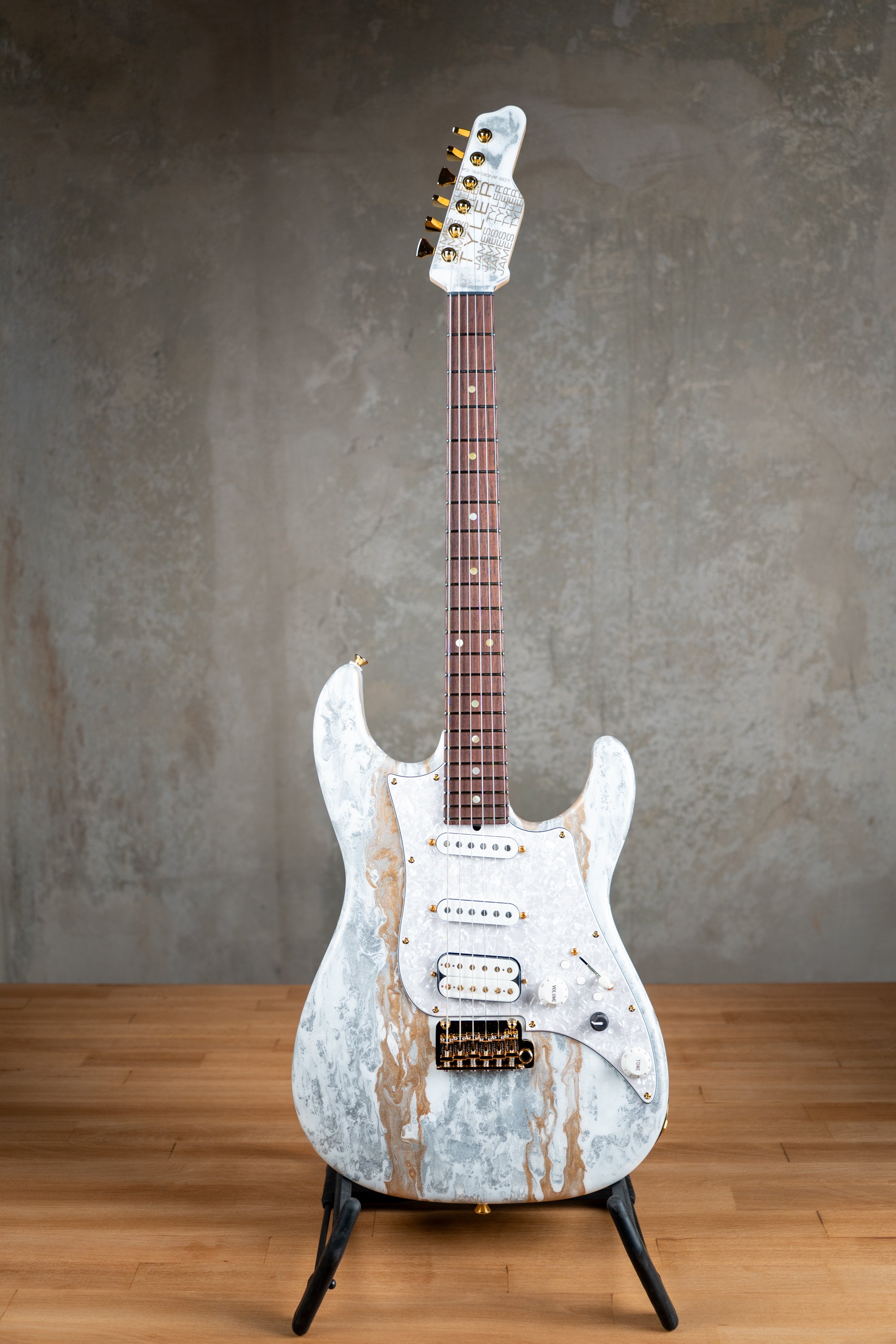 James Tyler Dann Huff Studio Elite HDX - White Shmear – String Taste
