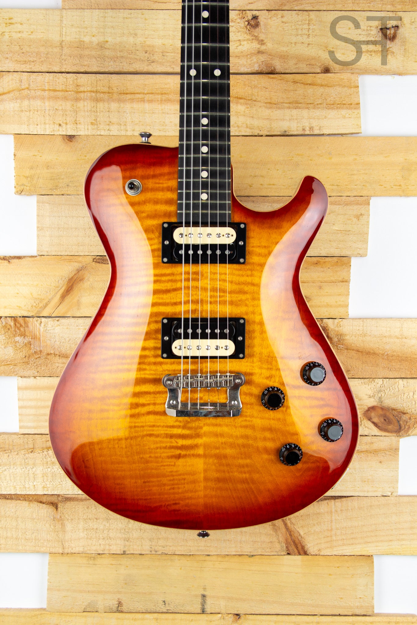 Knaggs Kenai T3 front
