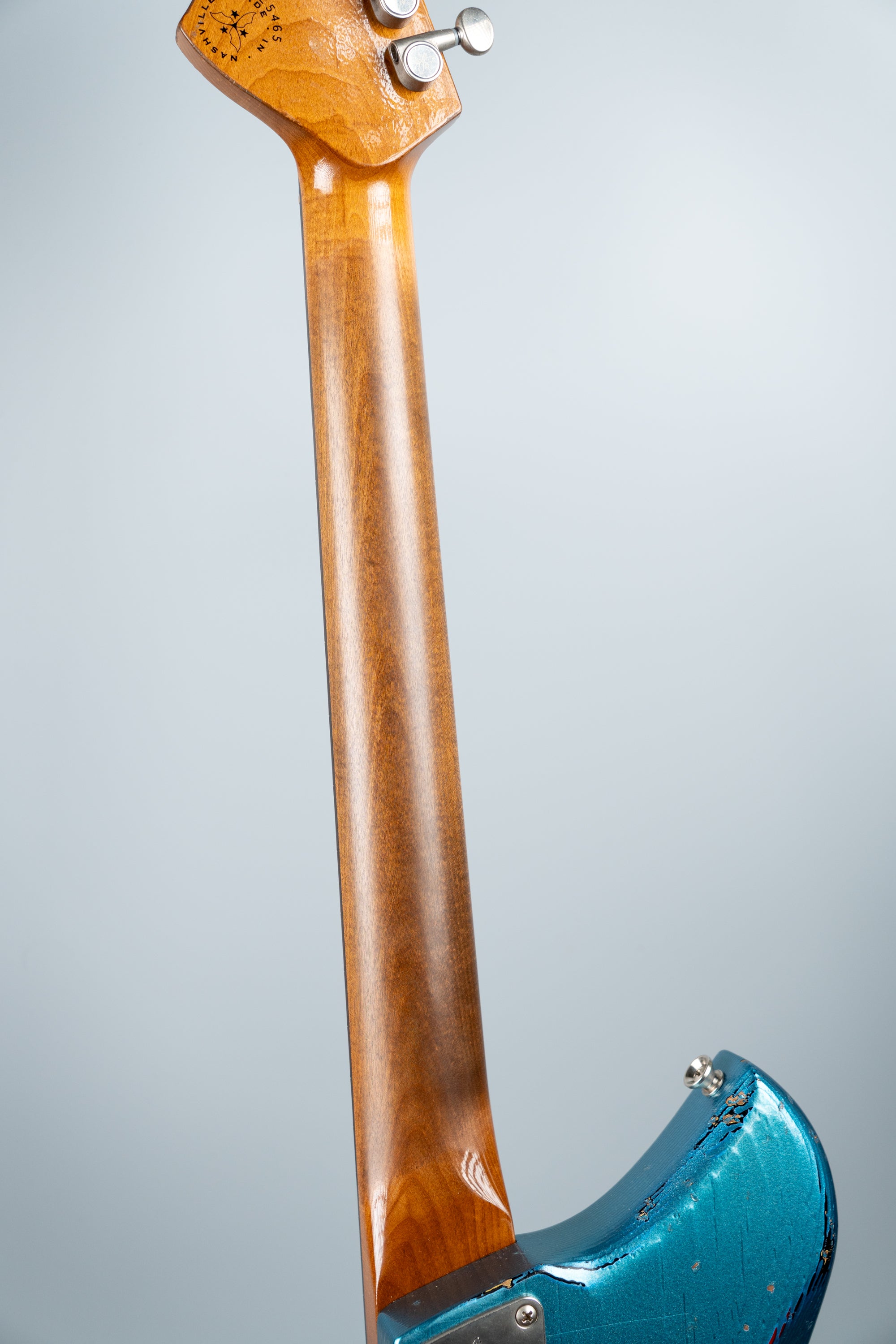 Novo Guitars Serus J - Lake Placid Blue over '64 3-Tone Burst