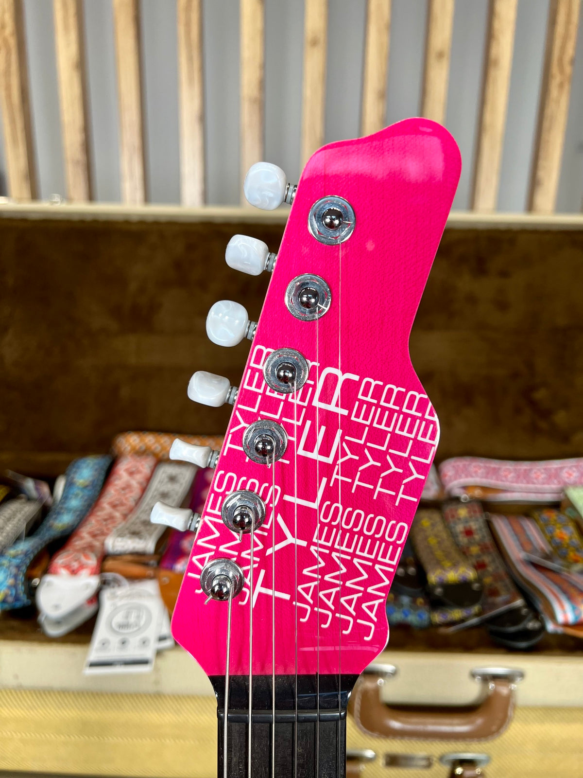 James Tyler Japan Studio Elite HD Rear Rout Jimburst