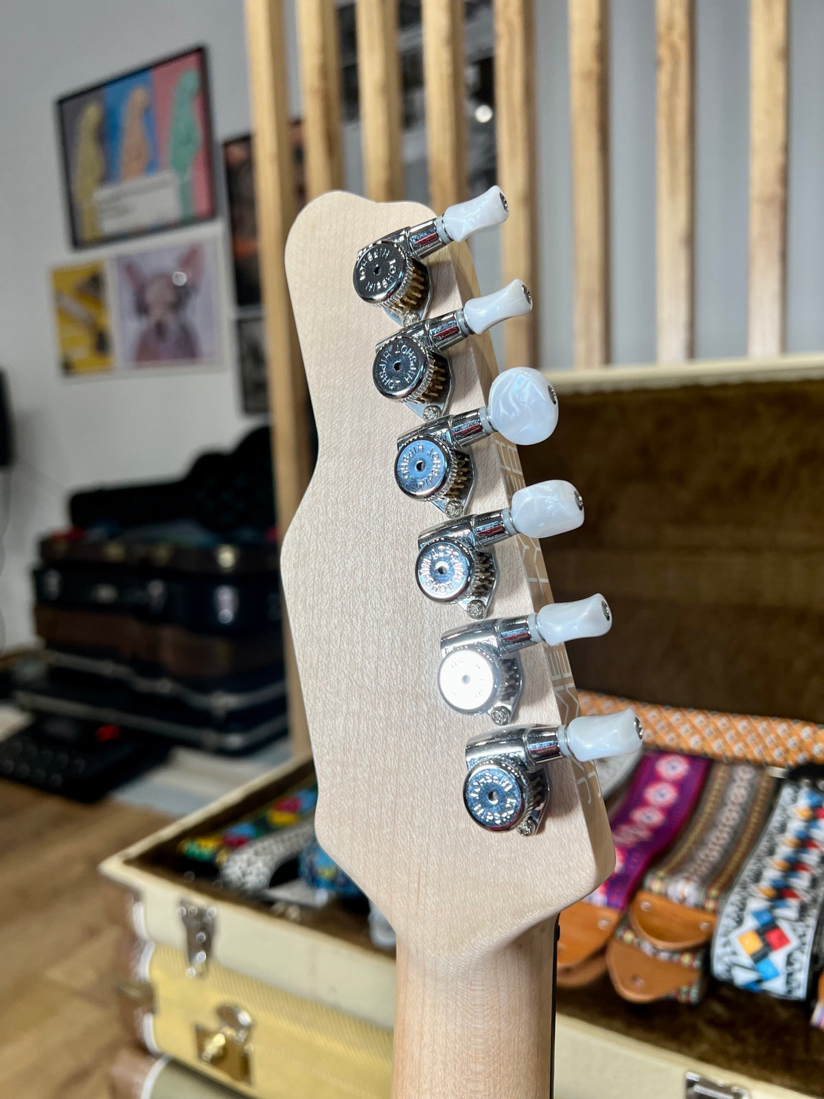James Tyler Japan Studio Elite HD Rear Rout Jimburst