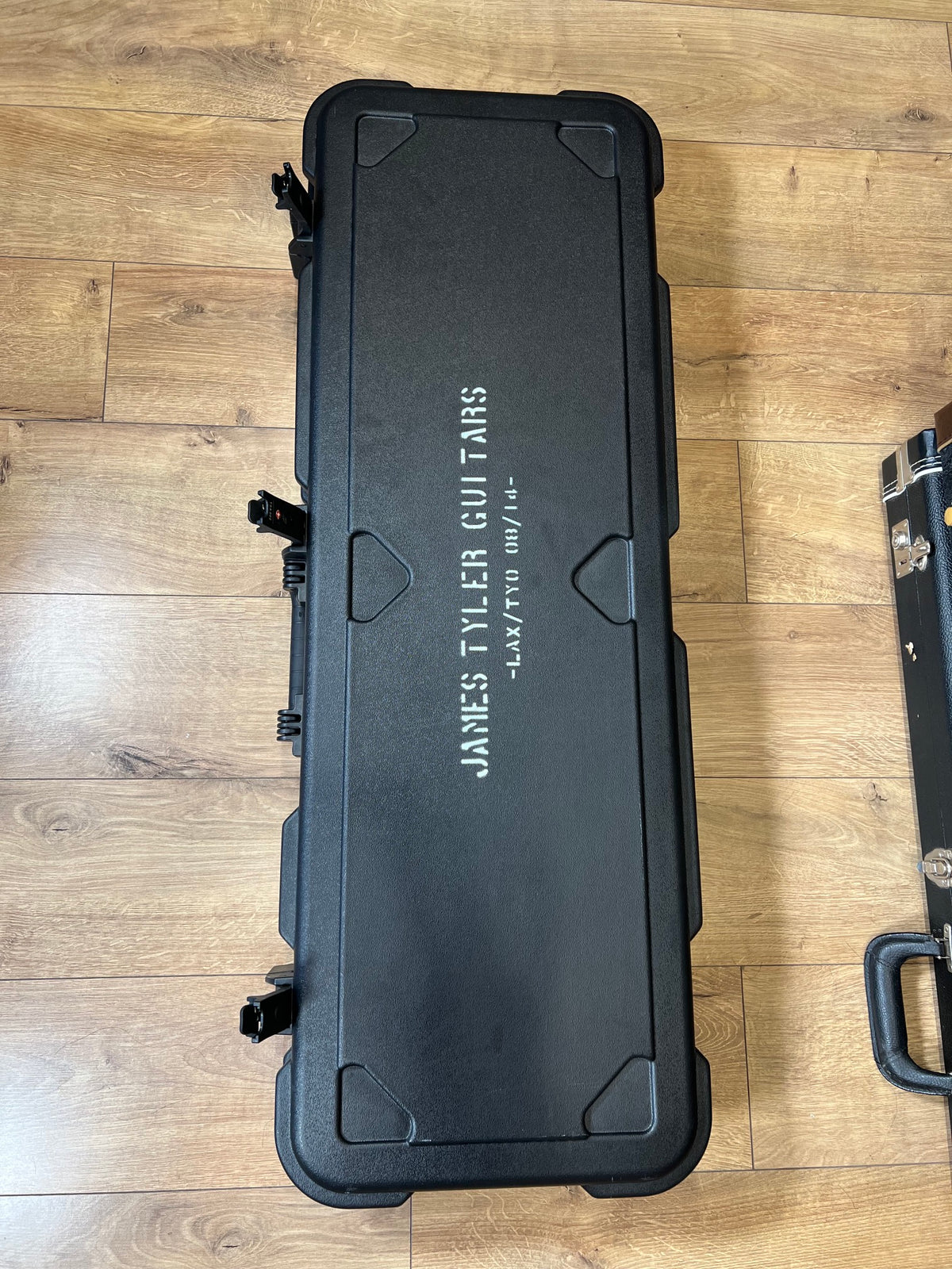 James Tyler Japan Studio Elite HD Rear Rout Jimburst
