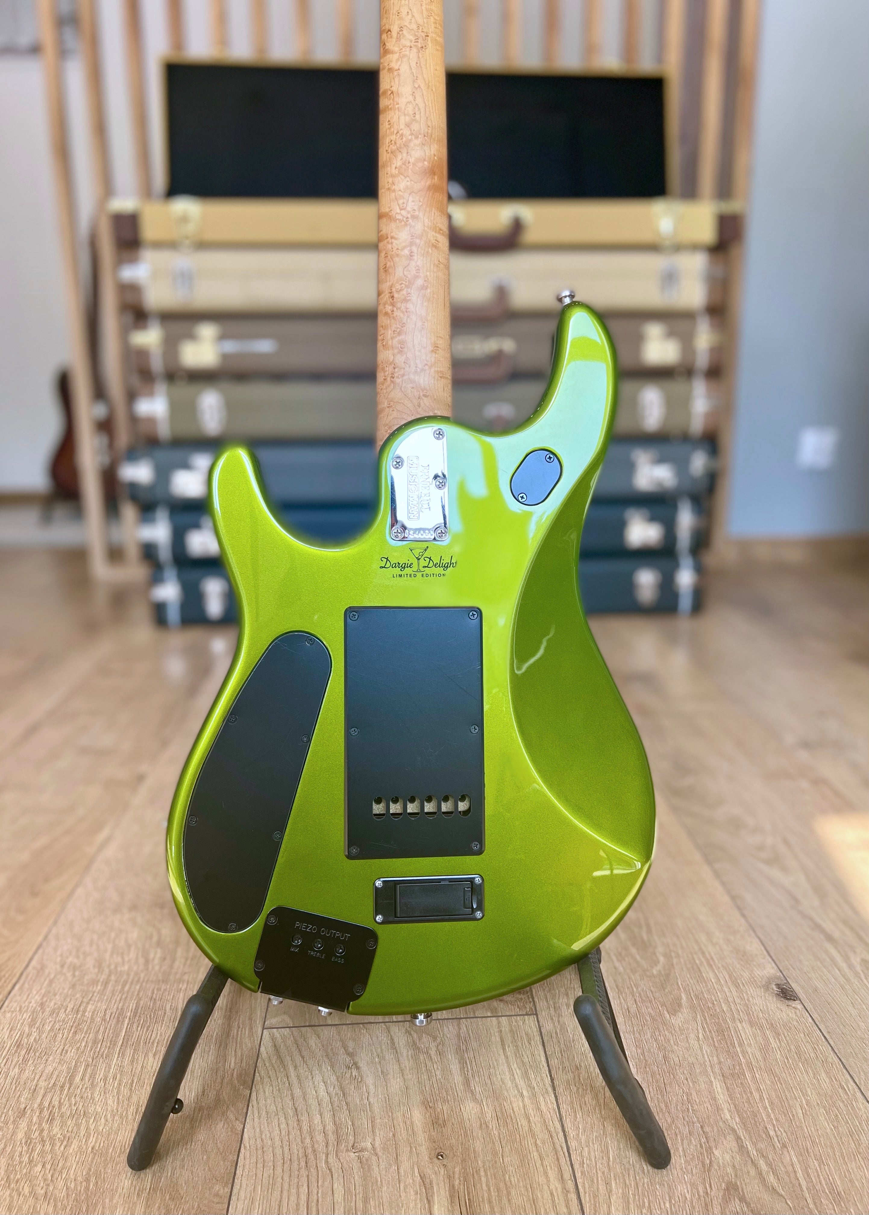 Music Man JP6 John Petrucci Dargie Delight I 2007 mit Piezo