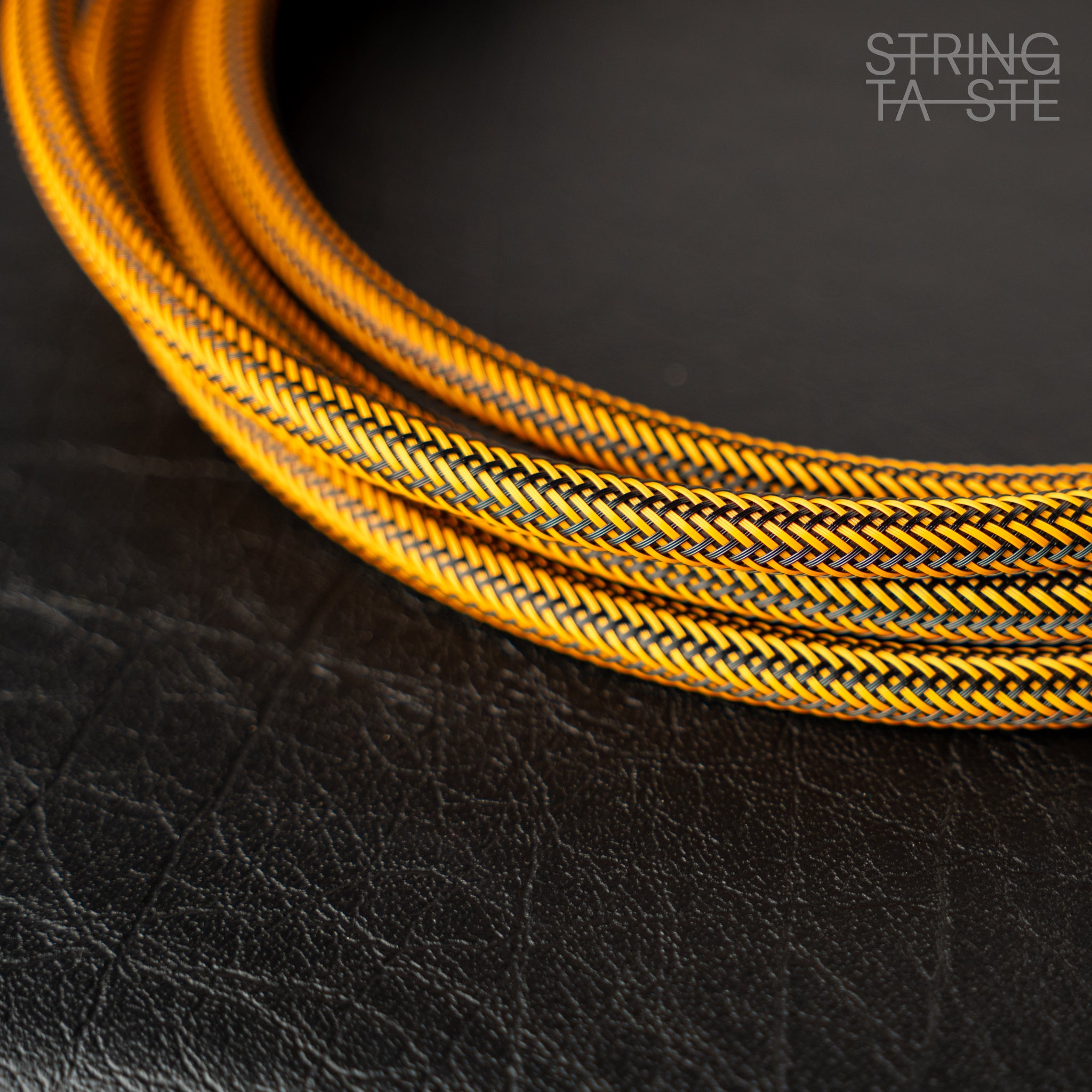 Fat Cables Instrumentenkabel Orange Carbon 3m (gerader/abgewinkelter Klinkenstecker)