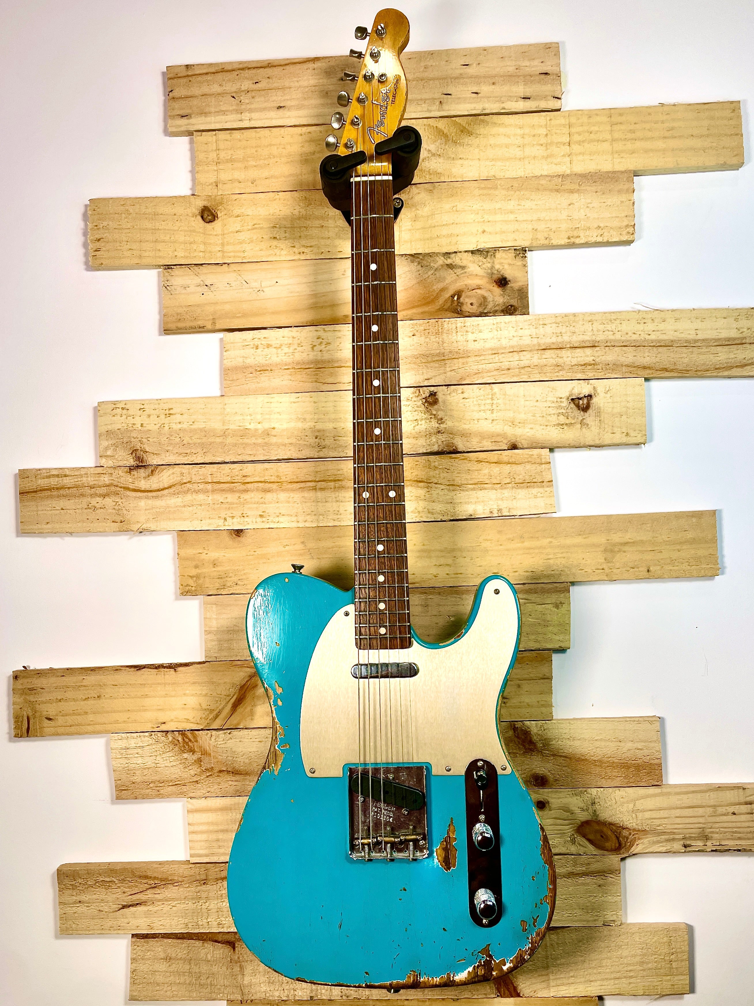 Fender Custom Shop 52 Telecaster Heavy Relic Taos Turquoise String Taste