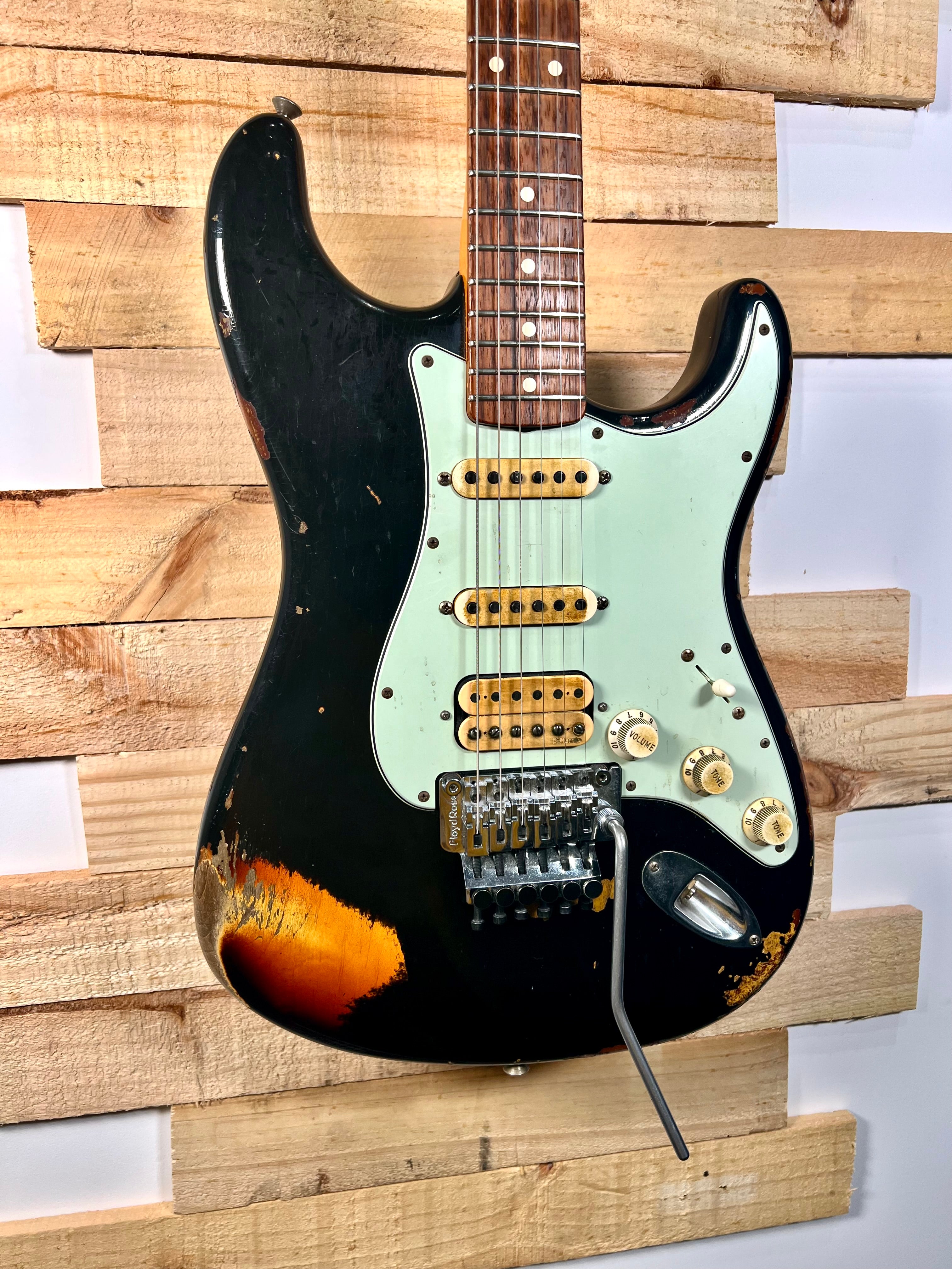 Fender Stratocaster Custom Shop Black Lightning 2017 – String Taste