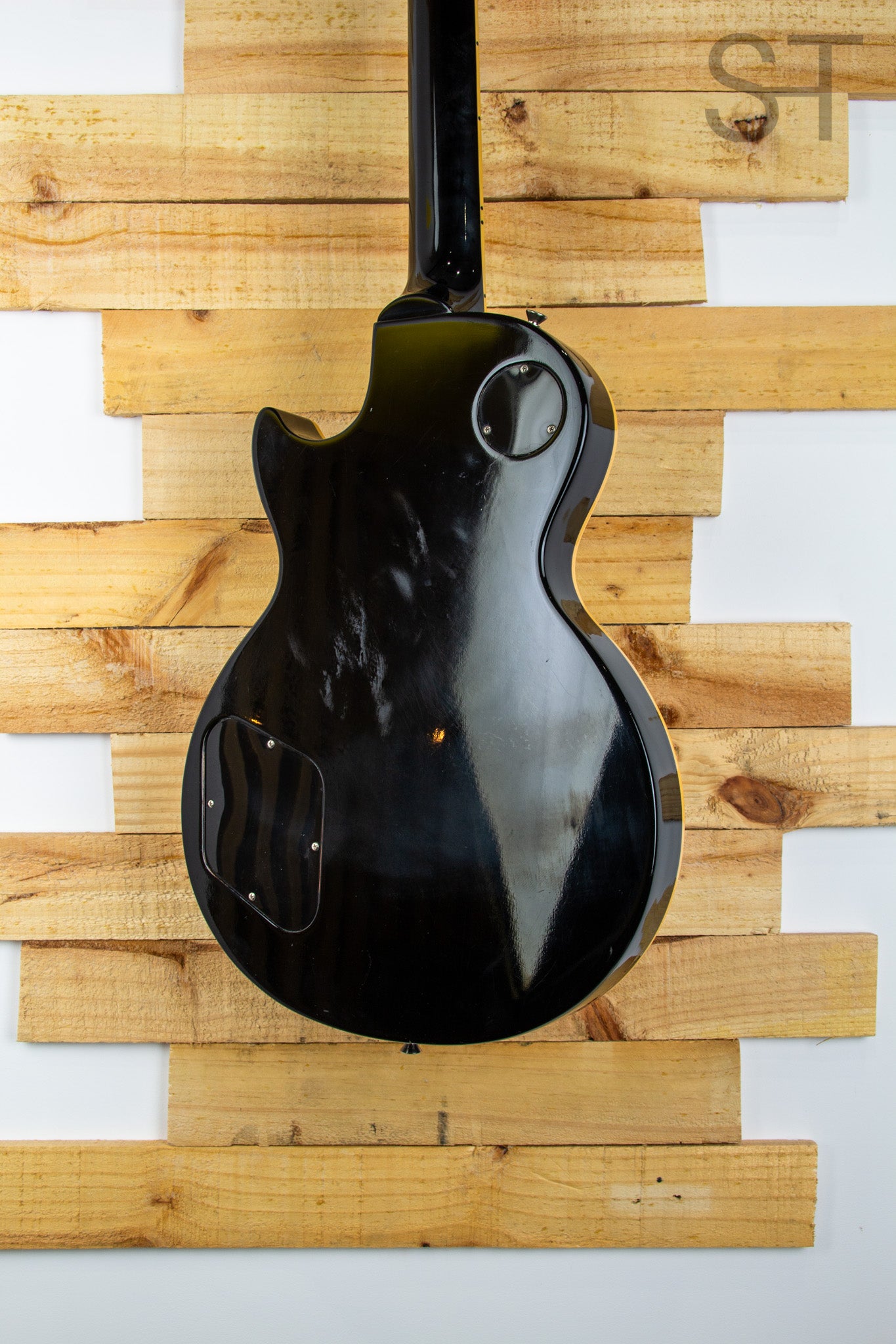 2008 Gibson Les Paul Classic | Ebony | Weight Relieved | String Taste