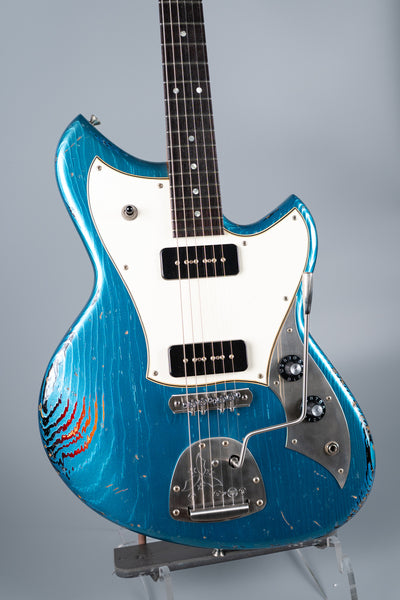 Novo Guitars Serus J - Lake Placid Blue over '64 3-Tone Burst