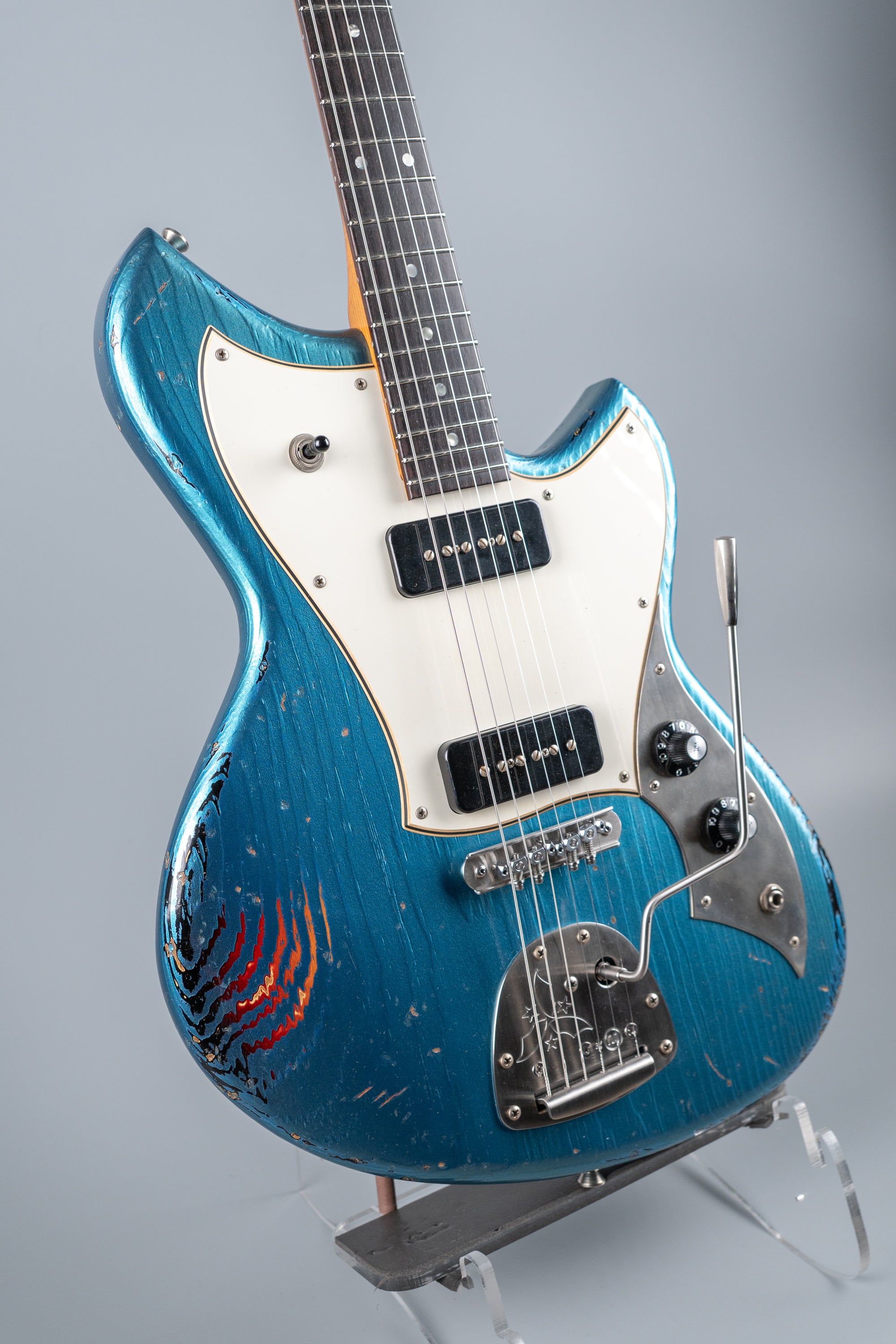 Novo Guitars Serus J - Lake Placid Blue over '64 3-Tone Burst