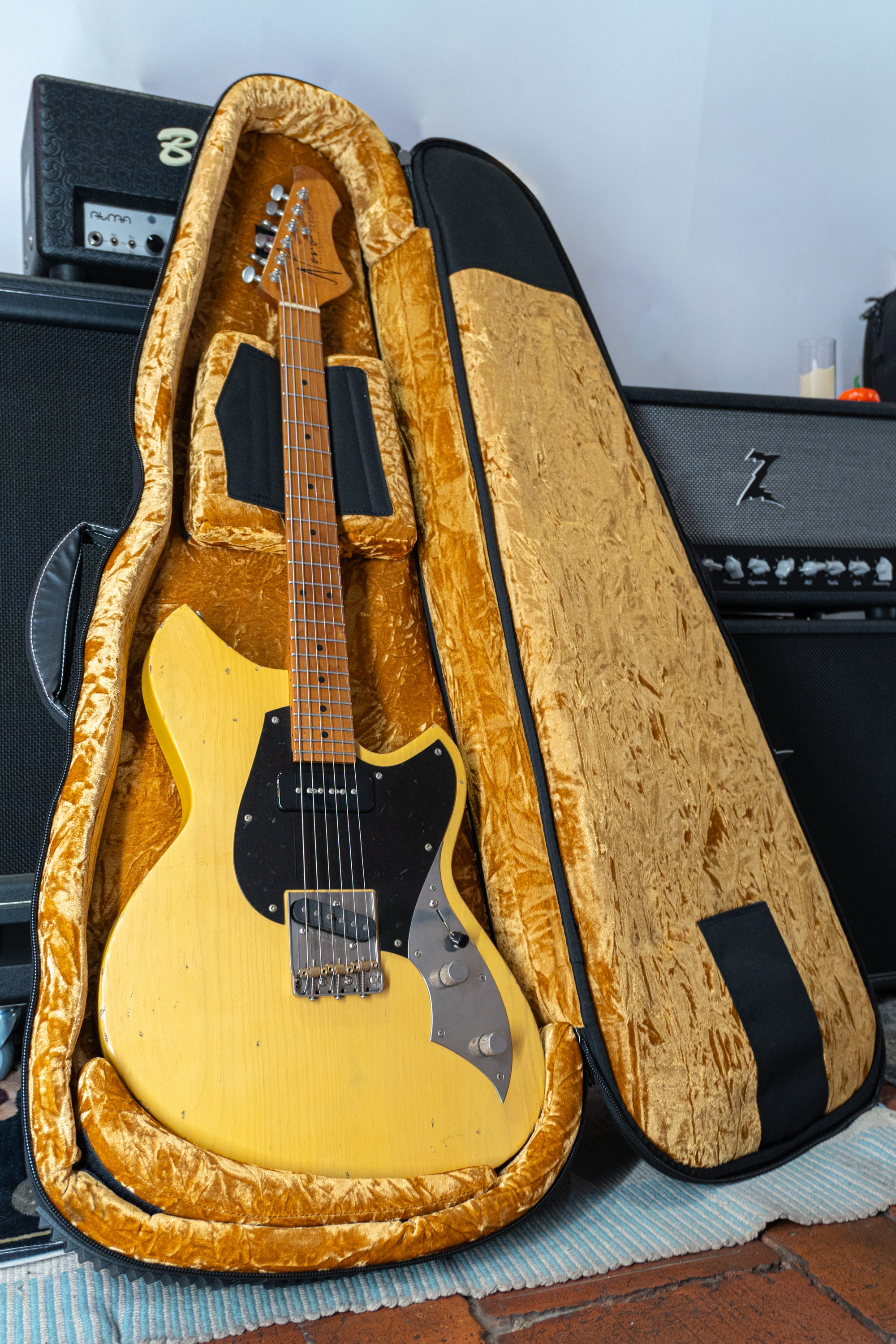 Novo Serus T Butterscotch Blonde Limited Edition