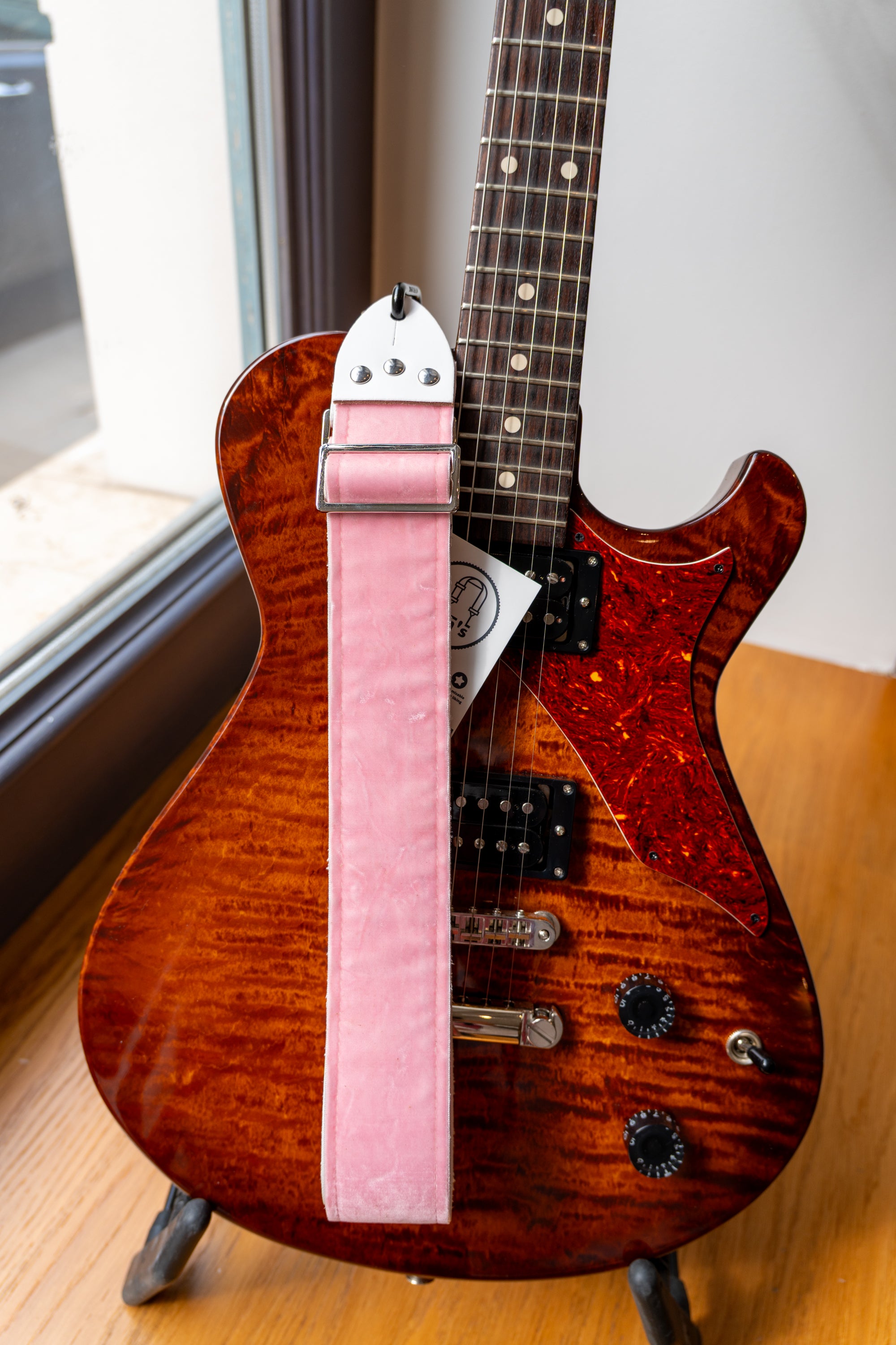 Tom's Vintage Straps - 'Pink Velvet' Guitar/Bass Hippie Strap