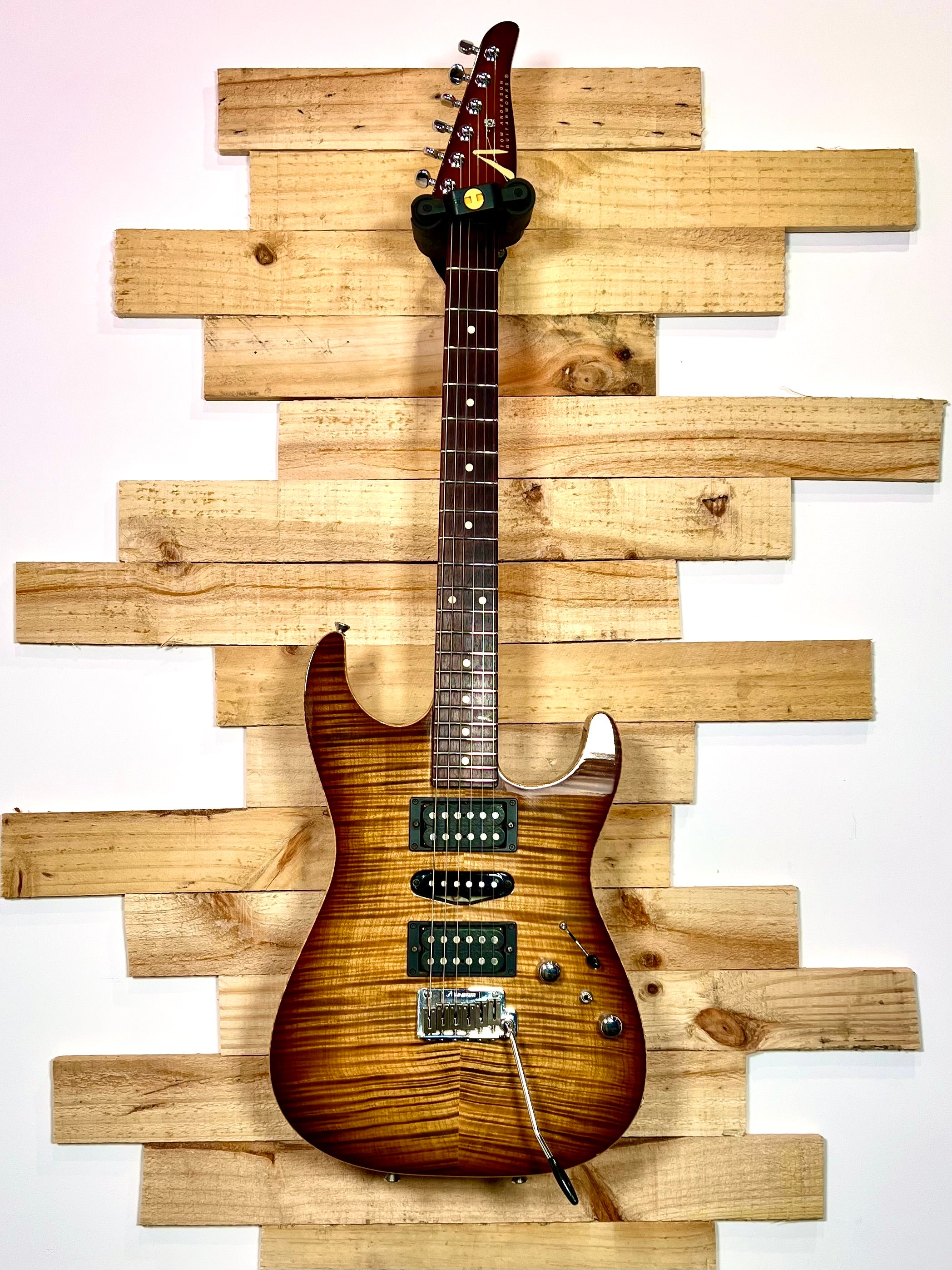 Tom Anderson Drop Top Light Tiger Eye Burst 2009 – String Taste