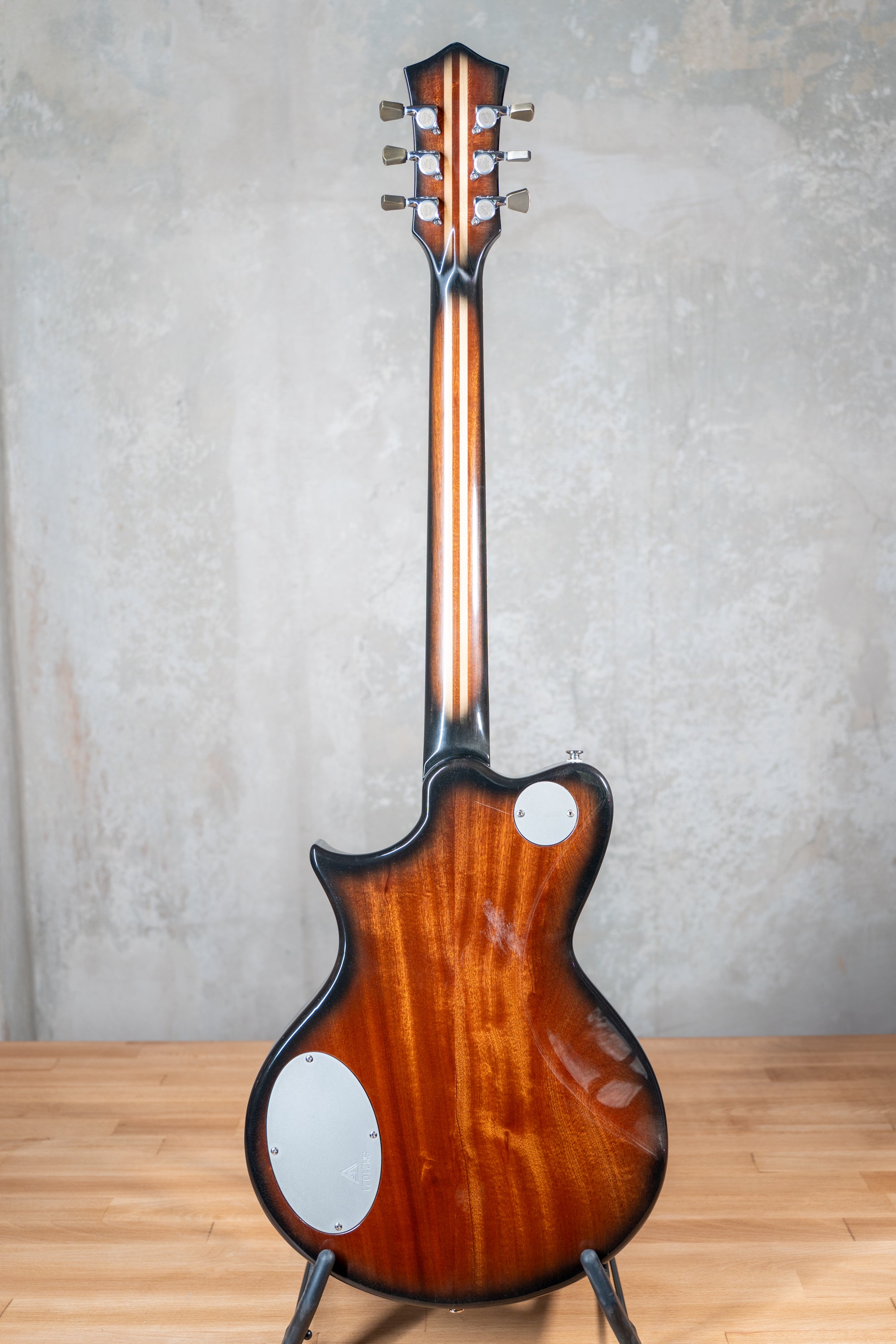 Valiant Smith Flamed Green Burst - single-cut electric guitar