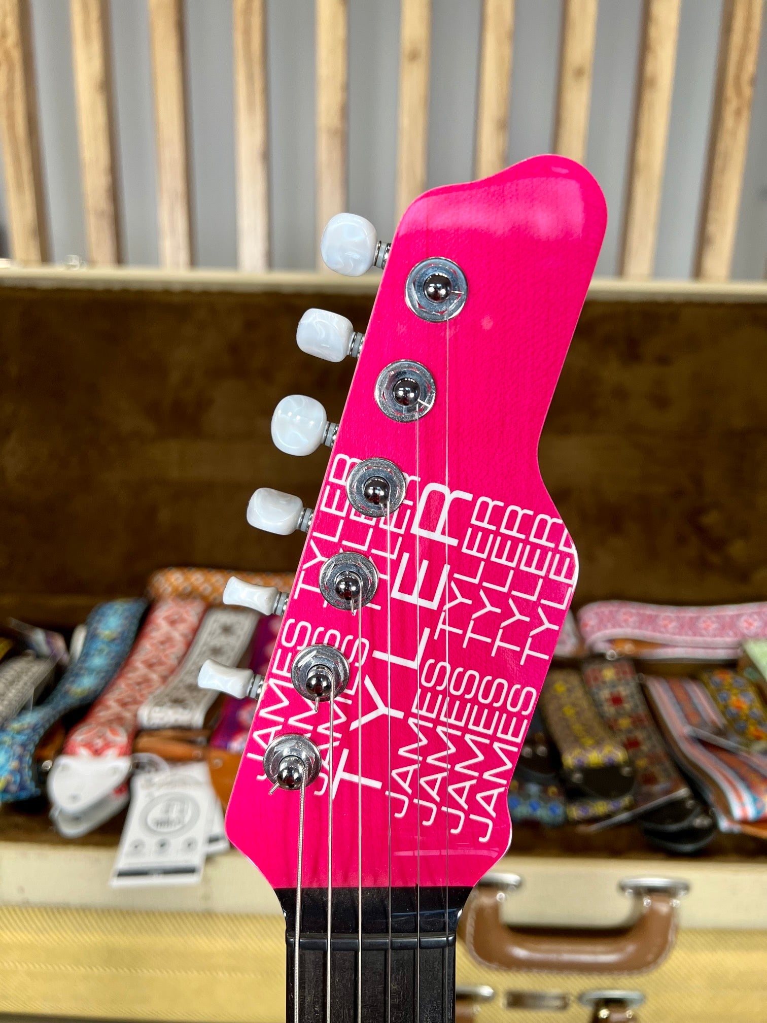 James Tyler Japan Studio Elite HD Rear Rout Jimburst 