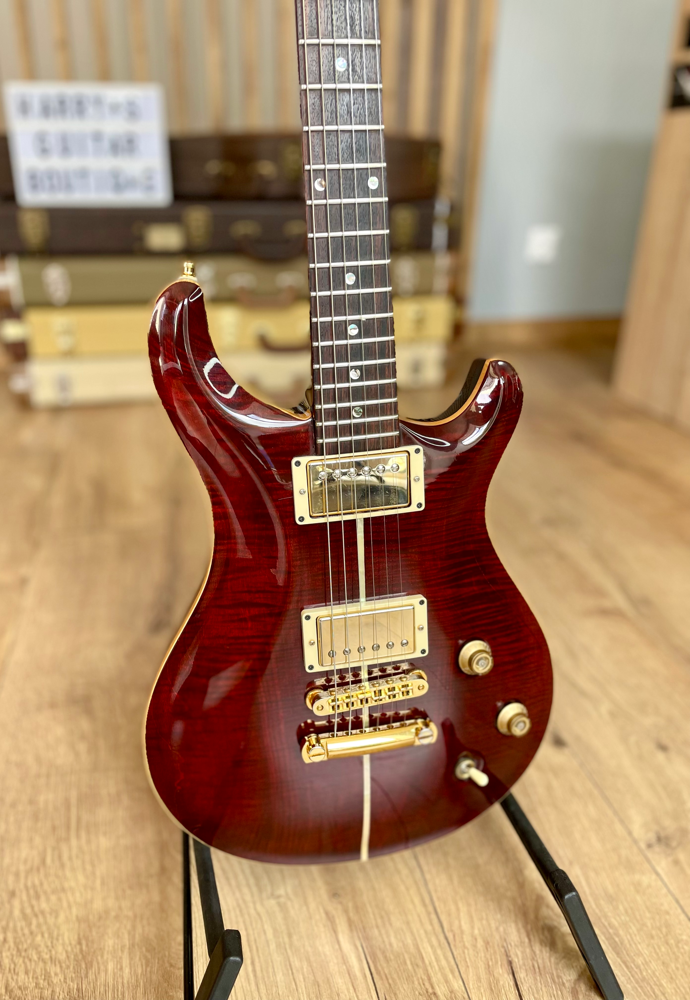 Hathor Custom 22 Quilted Maple 2007 