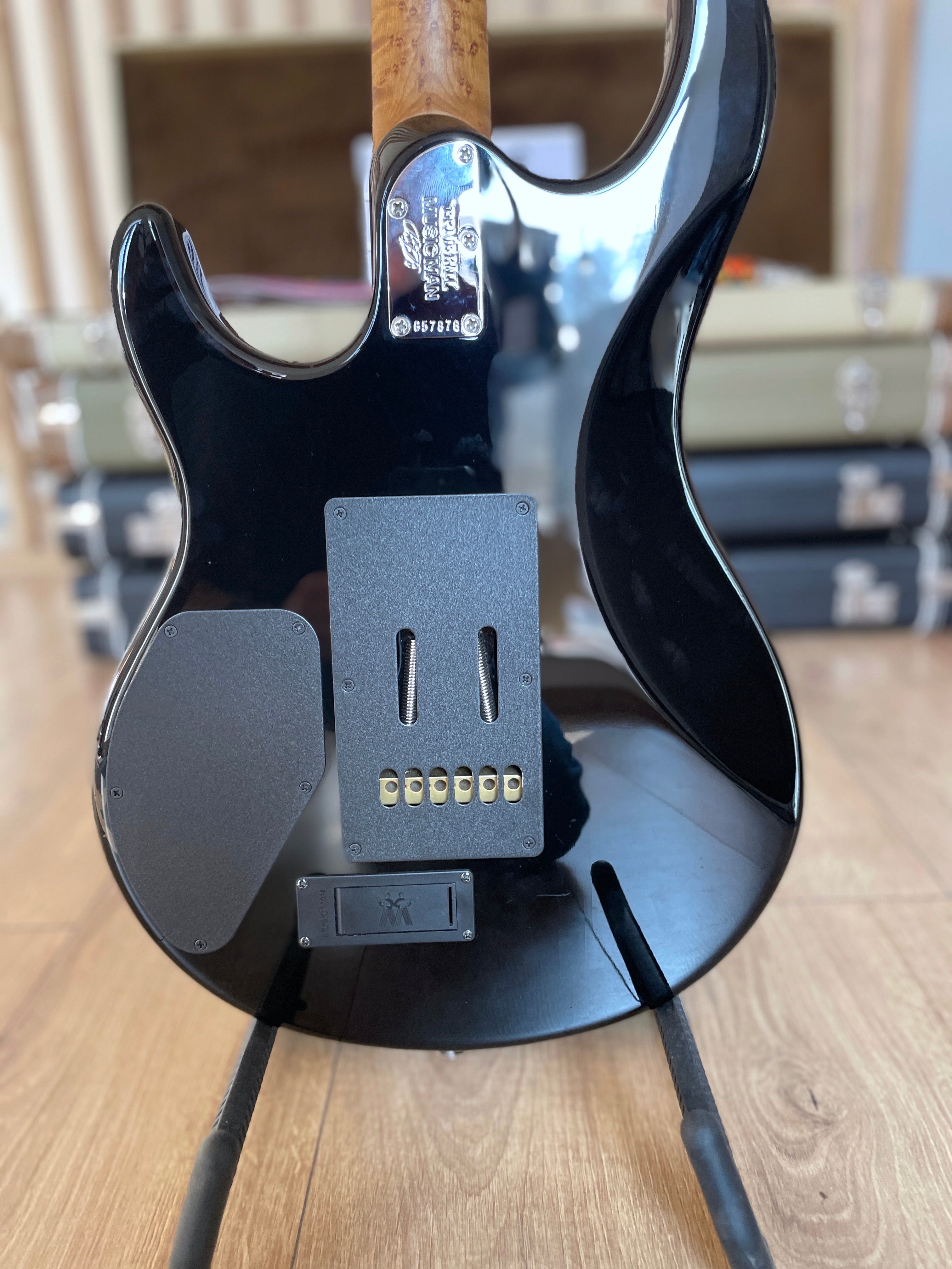Music Man Luke 3 BFR Black Burst Flame HSS 